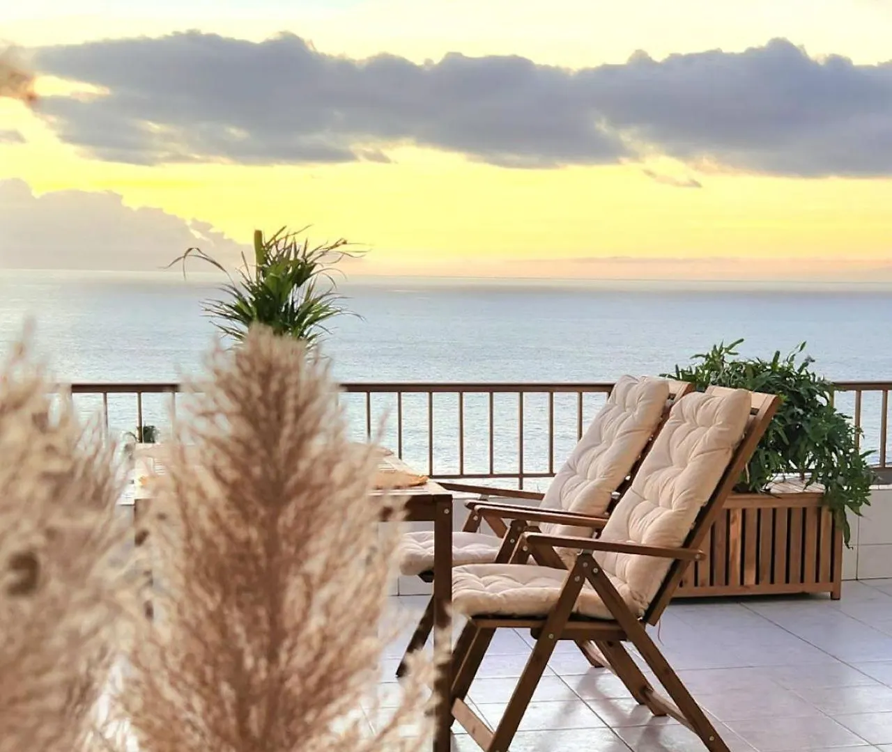 Ocean Wave Los Gigantes Acantilado de los Gigantes Apartment